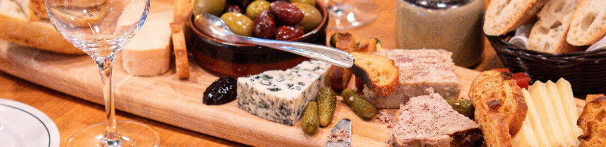 Le Bouchon par Bleu & Persillé Cover Image