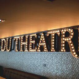 Café du Théâtre - Brasserie Française RestoMontreal.ca