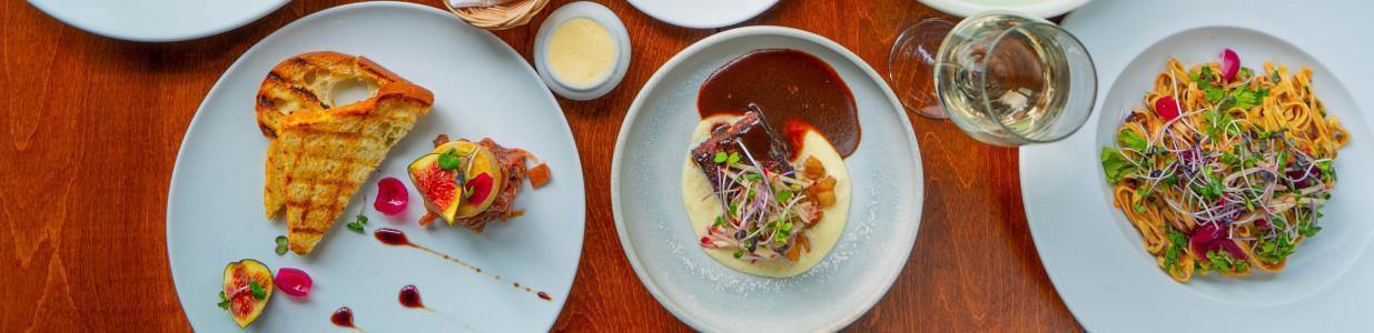 Le Marlow Cover Image