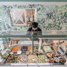 Le Monastère des Augustines : comptoir commande et Le Vivoir Healthy Restaurant Le Monastère des Augustines : comptoir commande et Le Vivoir Healthy Restaurant
