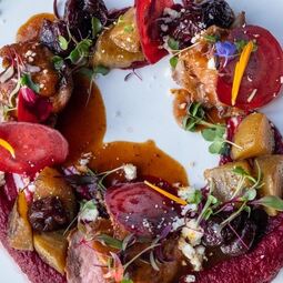 Le Quarante 7 | Restaurant - Traiteur RestoQuebec.ca