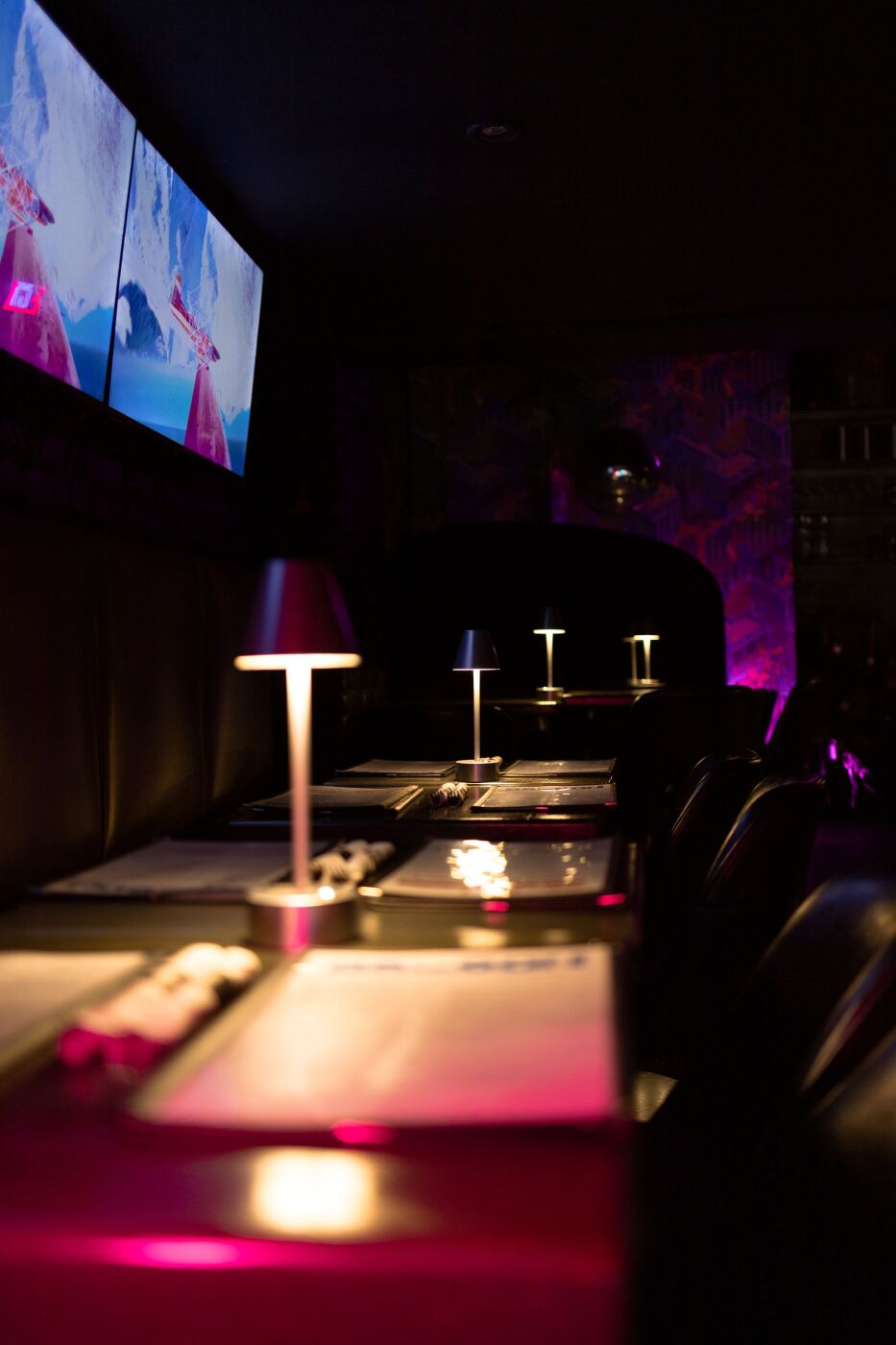 Le Saloon Bistro Bar - Restaurant Bistro à Le Village/Centre Sud, Montréal