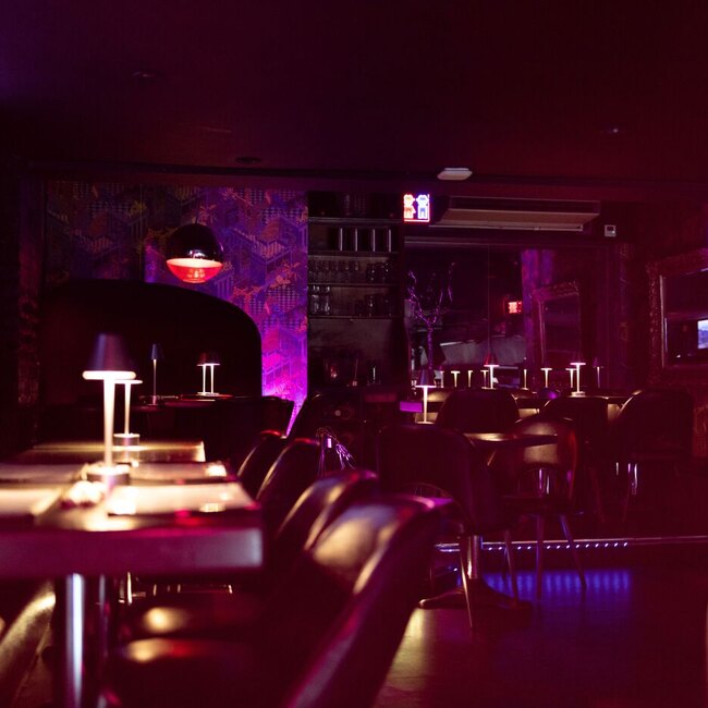 Le Saloon Bistro Bar - Restaurant Bistro à Le Village/Centre Sud, Montréal