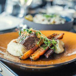 Le SAM Bistro Évolutif RestoQuebec.ca
