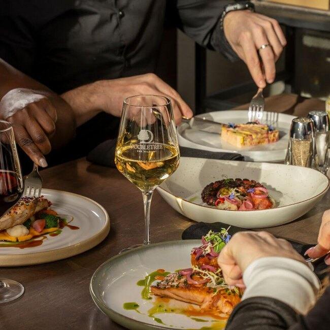 Le Semaphore Restaurant Dorval, QC