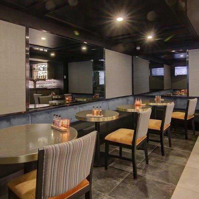 Le Semaphore - Restaurant Internationale à Dorval