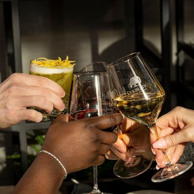 Le Semaphore - Restaurant Internationale à Dorval