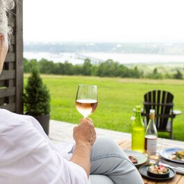 Les Ancêtres Auberge & Restaurant  Restaurant Du Terroir