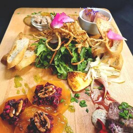 Les Ancêtres Auberge & Restaurant RestoQuebec.ca