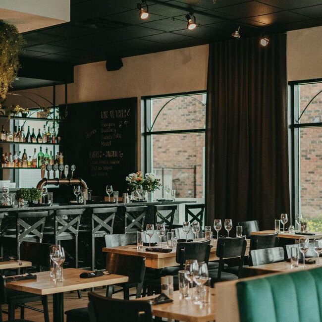 Les Fous-Braques Restaurant Mascouche, QC