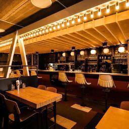 Les Soeurs Grises - Bistro-Brasserie RestoMontreal.ca