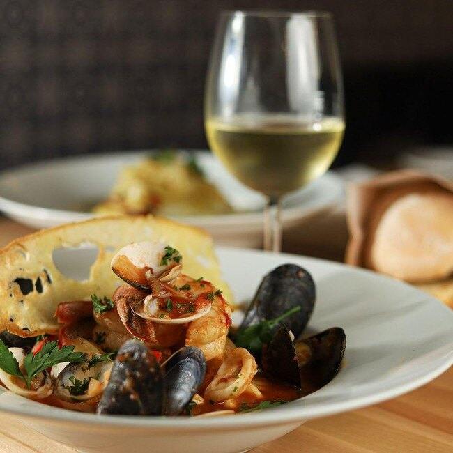 L'étoile de L'Océan - Restaurant Portugaise à Le Plateau-Mont-Royal, Montréal