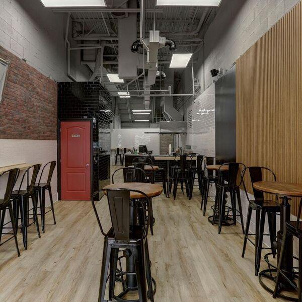 L'Hamburger Shakes et Juicy Burgers à Montréal, Laval et Blainville