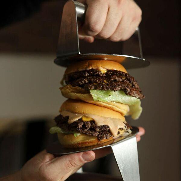 L'Hamburger Shakes et Juicy Burgers à Montréal, Laval et Blainville