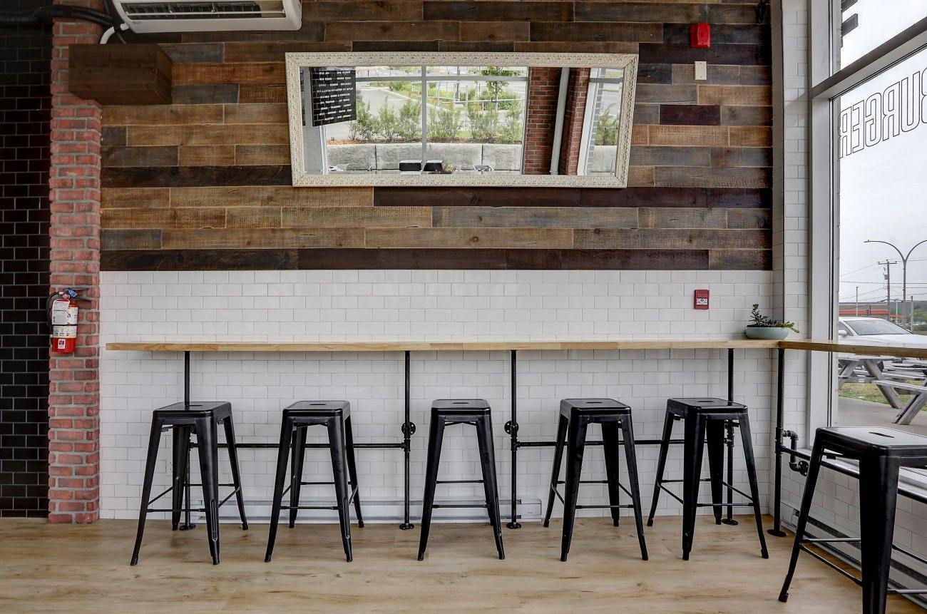 L'Hamburger Shakes and Juicy Burgers in Montreal, Laval and Blainville