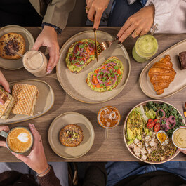 Lily - Manger Vivre Aimer RestoMontreal.ca