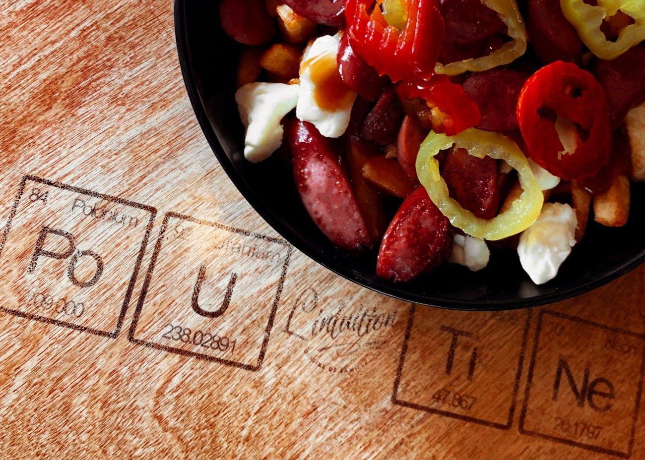 Resto l'Intuition - Restaurant Poutine à Maizerets, Québec