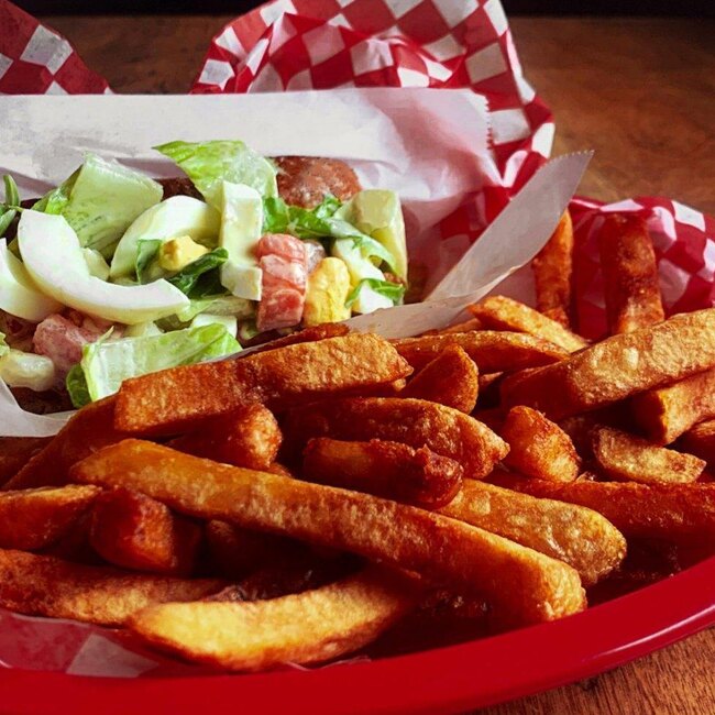 Resto l'Intuition - Restaurant Poutine à Maizerets, Québec