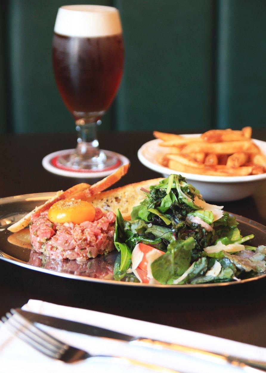Louise Taverne & Bar à Vin - Restaurant Créative à Vieux-Port, Québec