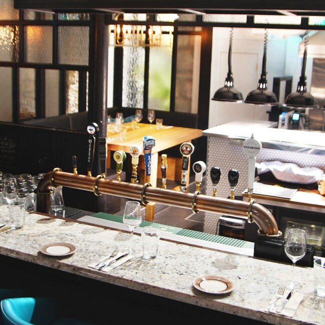 Louise Taverne & Bar à Vin - Restaurant Créative à Vieux-Port, Québec