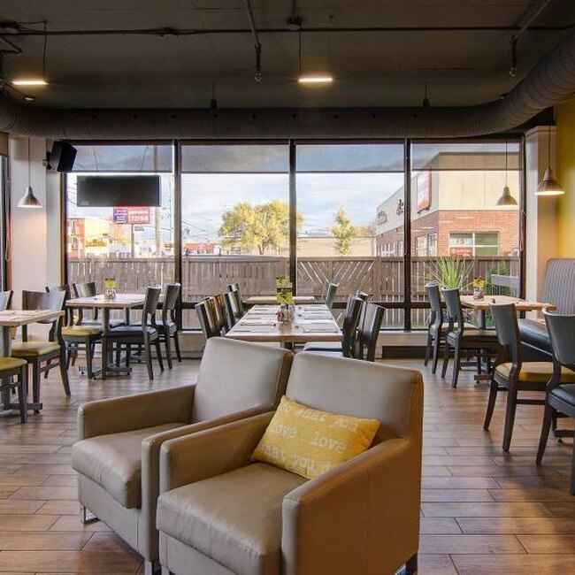 l'Oeuficiel - Restaurant Déjeuner à Pont Viau, Laval