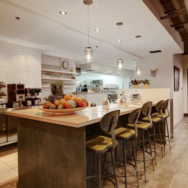 l'Oeuficiel - Restaurant Déjeuner à Pont Viau, Laval