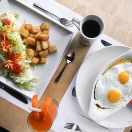 l'Oeuficiel  Restaurant Déjeuner