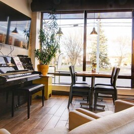 l'Oeuficiel  Restaurant Déjeuner