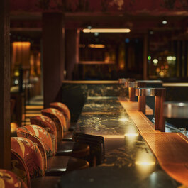 Lovebird Bar Restaurant