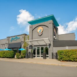 Lucille's Dix30 RestoMontreal.ca