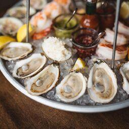 Lucille's Oyster Dive RestoMontreal.ca
