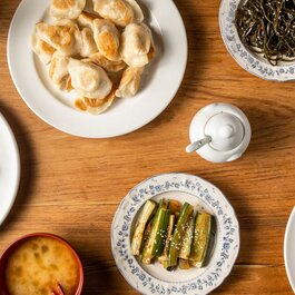 Maison Dumpling Hut (The Dumpling Hut) - Restaurants de Montr&eacute;al