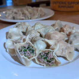 Maison Dumpling Hut (The Dumpling Hut) Montréal RestoMontreal.ca