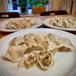 Maison du Dumpling (The Dumpling Hut) RestoMontreal.ca