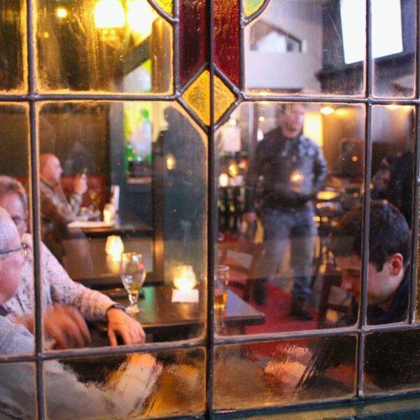 Pub et Maison Publique McLean's à Montréal