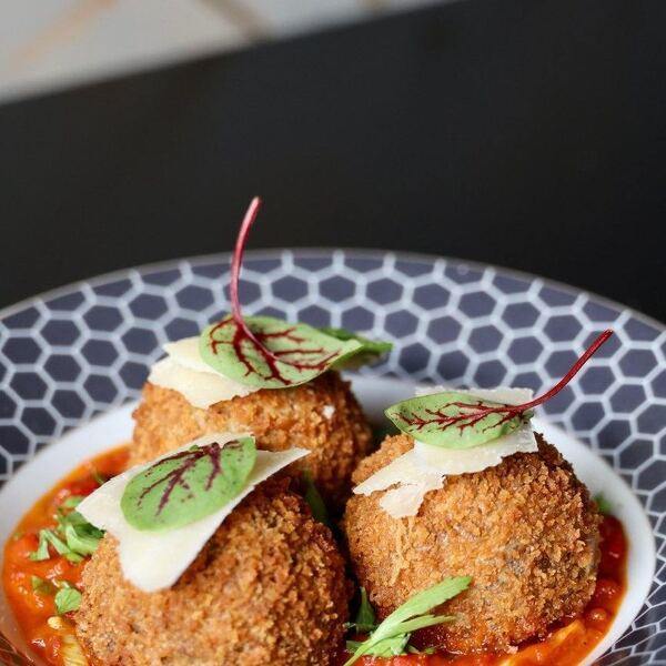 Mauvais Garçons - Restaurant Tapas à Griffintown, Montréal