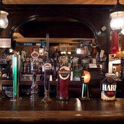 McKibbins Irish Pub RestoMontreal.ca