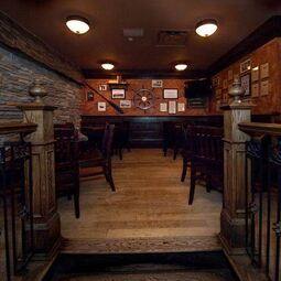 McKibbins Irish Pub RestoMontreal.ca