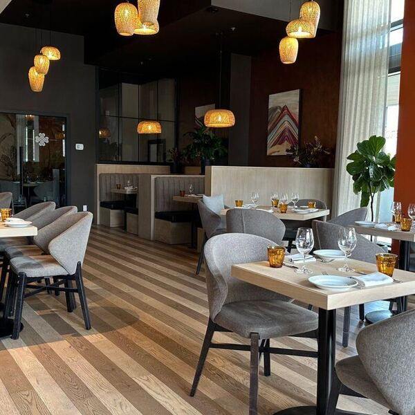 MERCAT1484 Restaurant