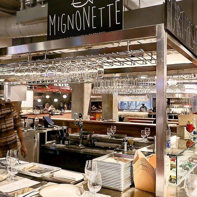 Mignonette - Restaurant Marché à Quartier des Spectacles, Montréal