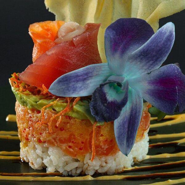 Mikasa Sushi Bar & Yakiniku - Restaurant Sushi à Chomedey, Laval