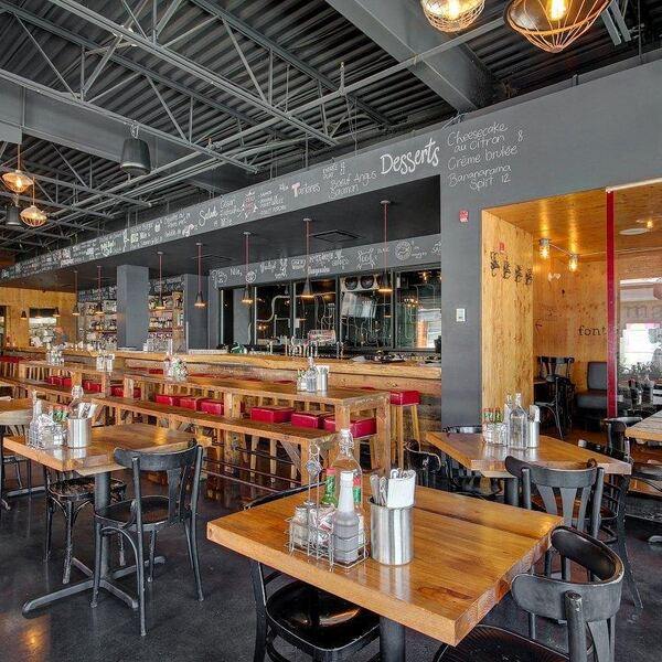 Mile Public House - Restaurant Pub Food à Brossard