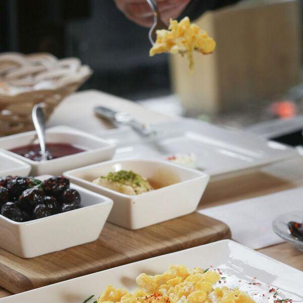 Mirazu bring your own wine restaurant offering Turkish cuisine in Montreal and Laval