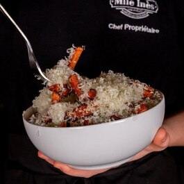 Mlle Inès | L'Atelier du hamburger RestoQuebec.ca