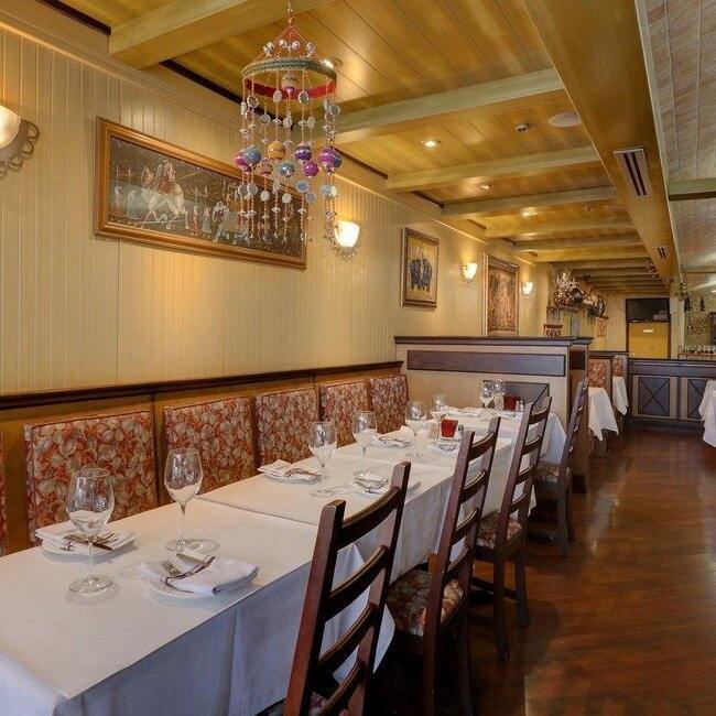 Moghel Tandoori - Restaurant Indienne à Longueuil