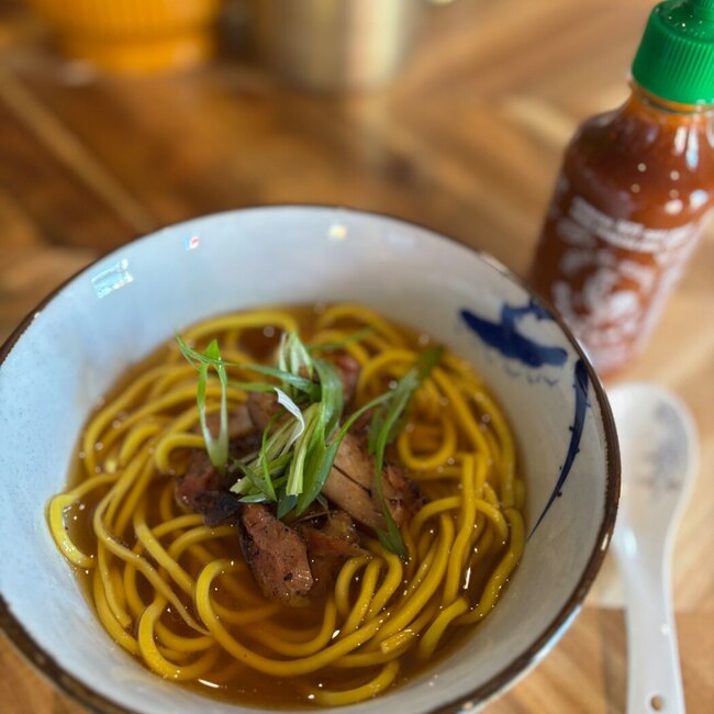 Monsieur Mi - Restaurant Asiatique à Lachine, Montréal