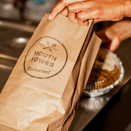 Mouth Power Restaurant RestoMontreal.ca