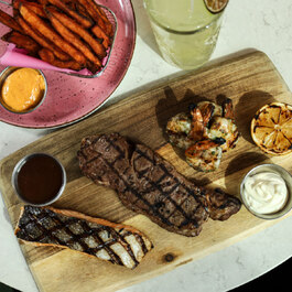 Muze Lounge & Terrasse Mediterranean Restaurant