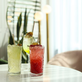 Muze Lounge & Terrasse RestoMontreal.ca