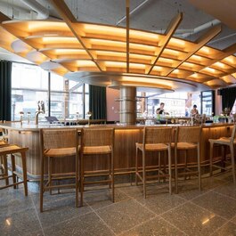 Muze Lounge & Terrasse RestoMontreal.ca